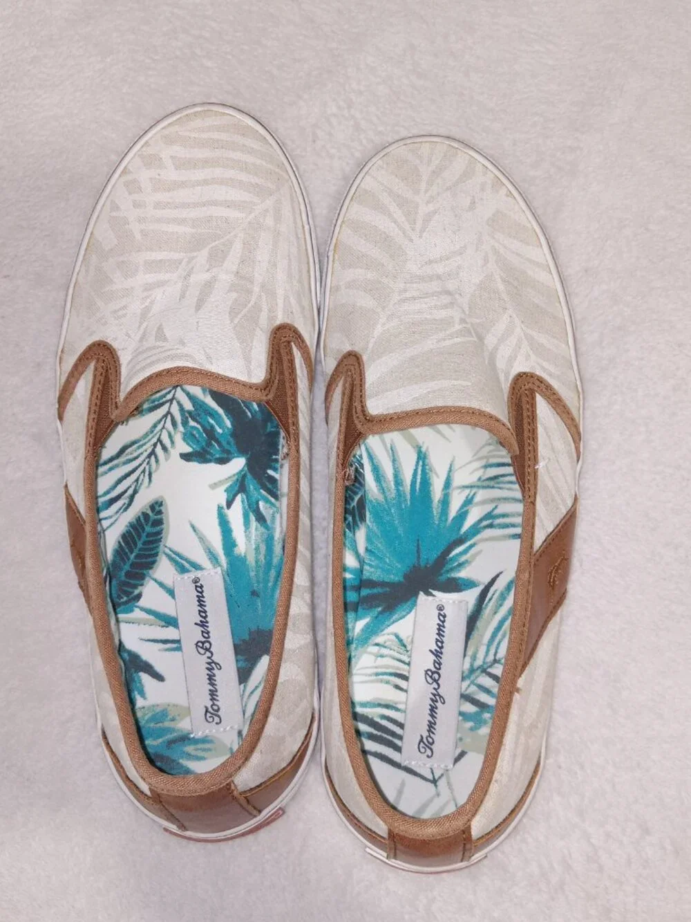Tommy Bahama Pacific Ridge Slip On Shoes Men's Size 10 Natural/Tan Tropical